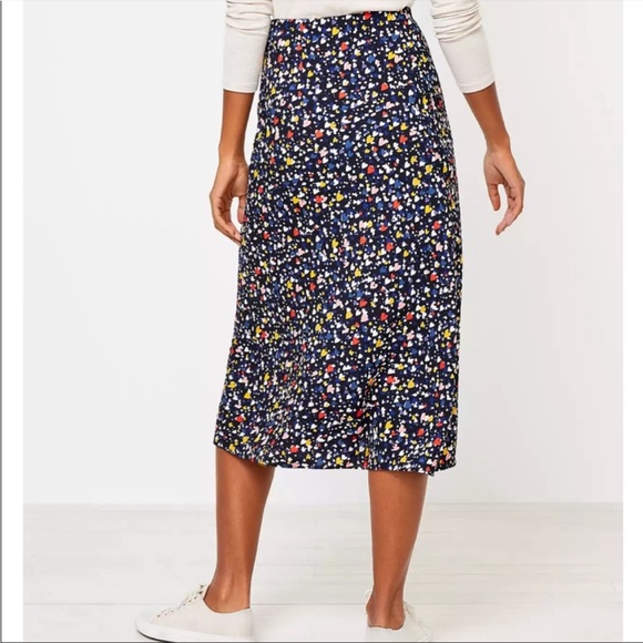 Petite Heart Pull on Midi Skirt - Picture 3 of 3